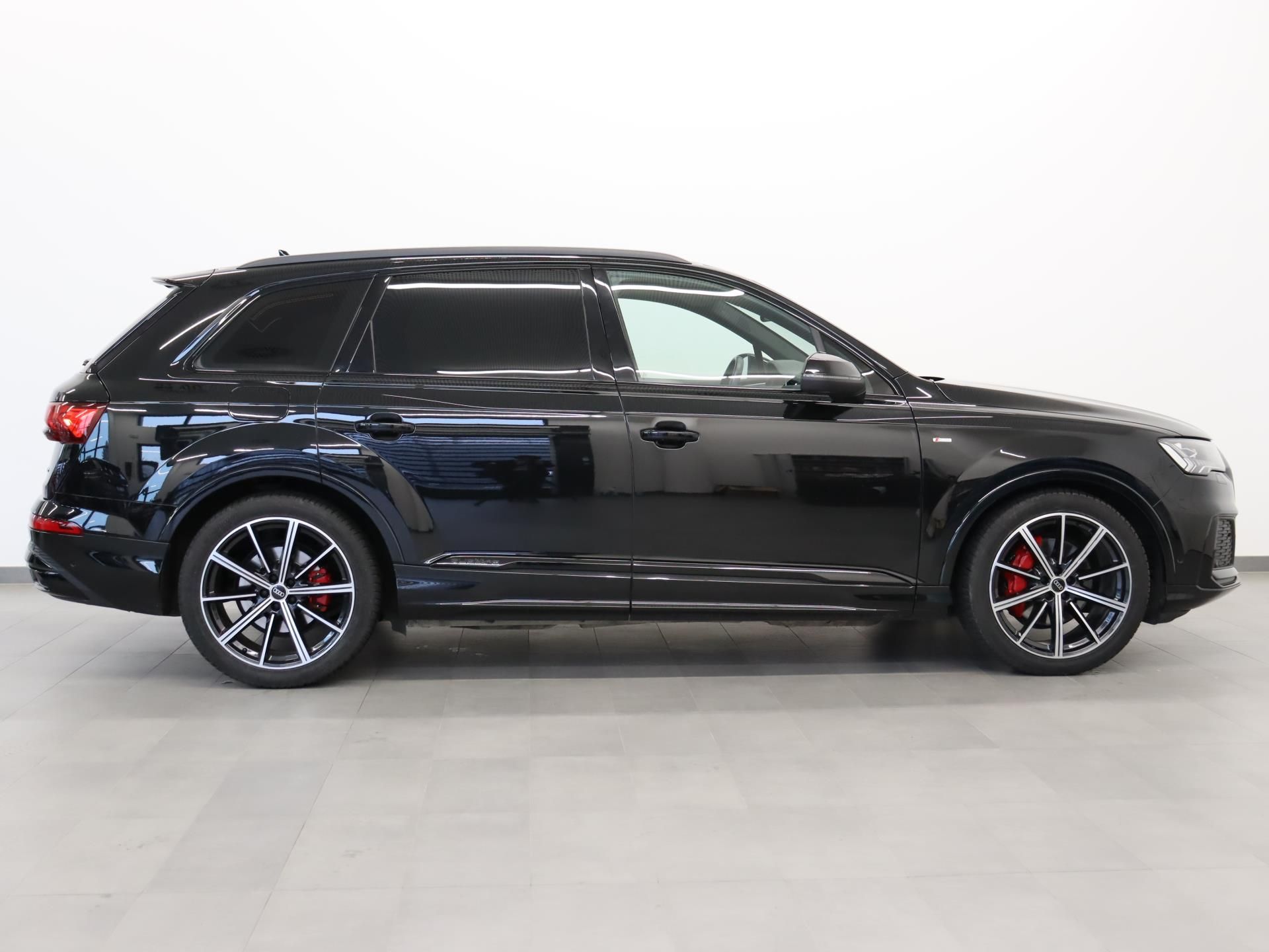 Audi Q7, S line 50 TDI quattro - fotka 3