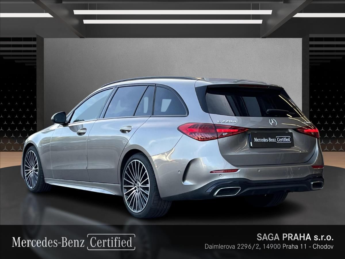 Mercedes-Benz Třídy C, C 220 d 4MATIC AMG Line Night - fotka 3