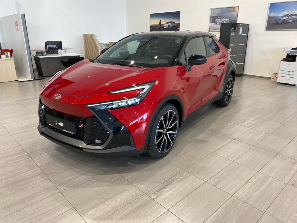 Toyota C-HR, 2.0 Plug-in hybrid 223 koní  G