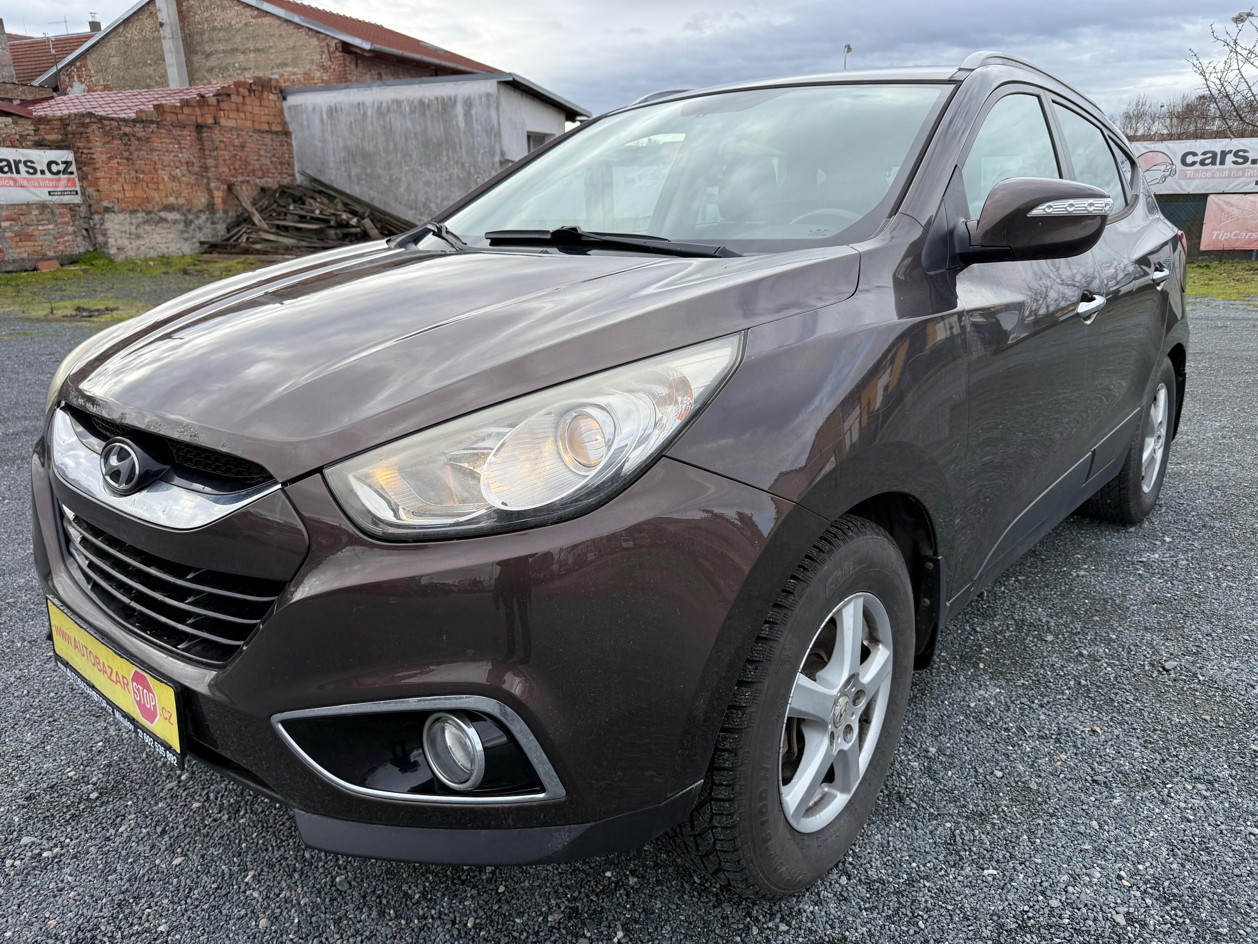 Hyundai ix35, 2.0 CRDI 4x4 100kW CZ 2.MAJ - fotka 3