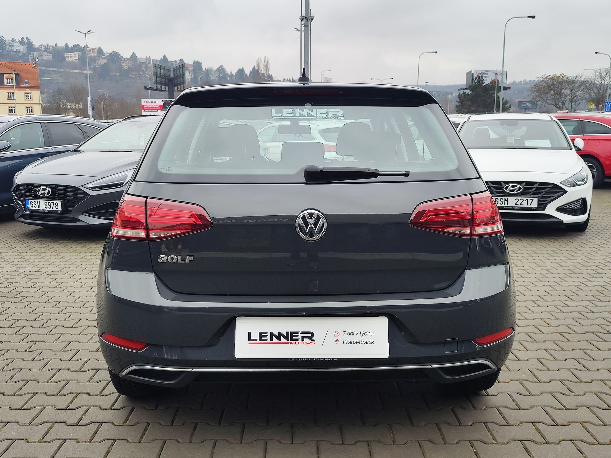 Volkswagen Golf, 1.0 TSI/85kW Maraton Edition - fotka 6