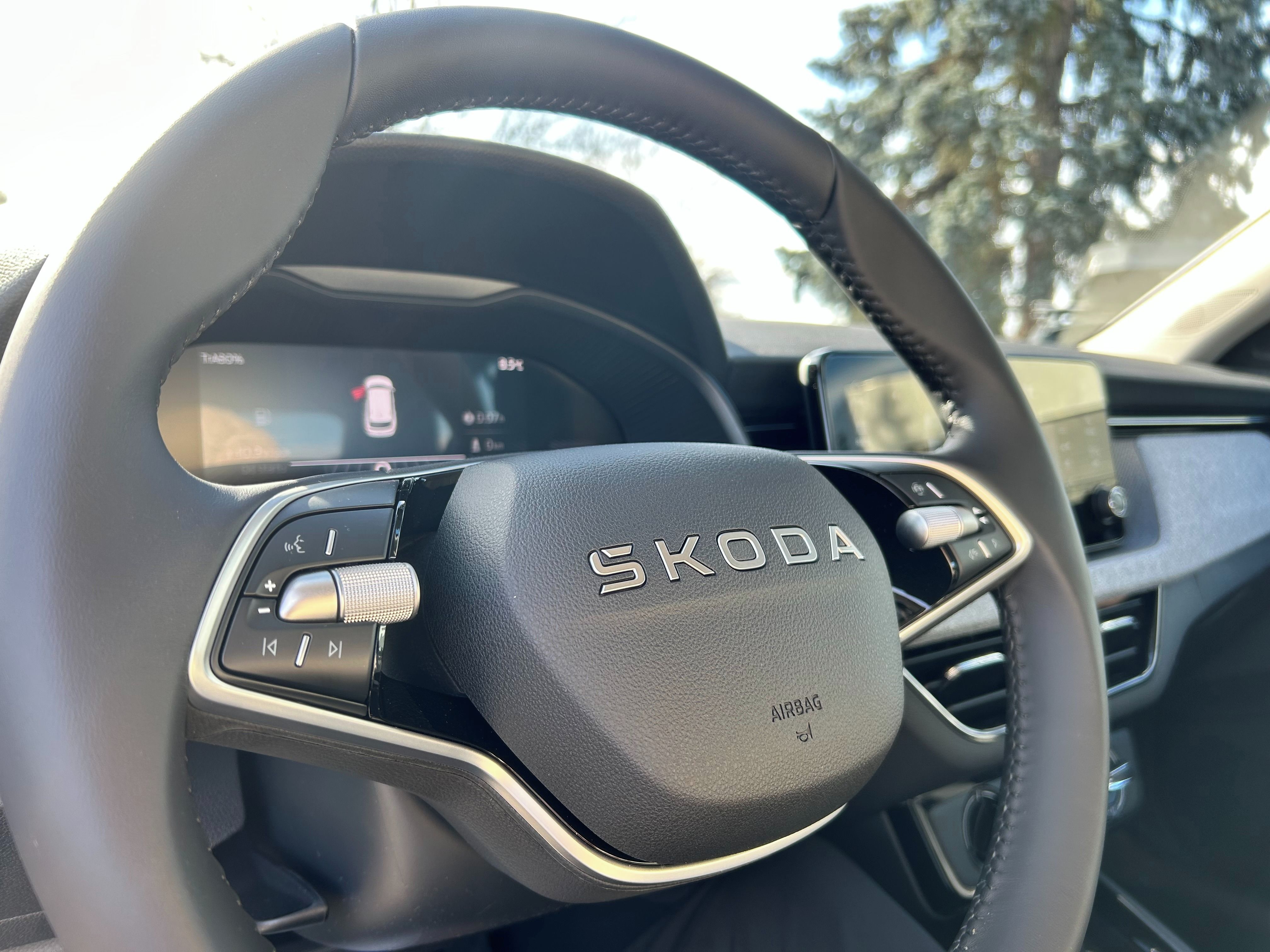 Škoda Kamiq, 1,0 TSI 70 kW man. Classic - fotka 6