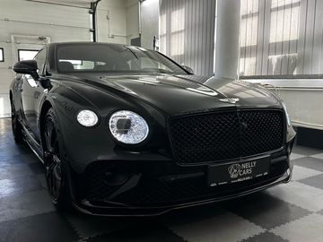 S V8 / ZÁRUKA / TOP STAV
