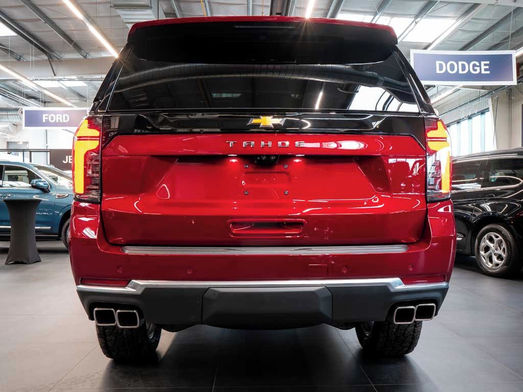 Chevrolet Tahoe, 6.2 V8 High Country 2.5" Lift - fotka 5