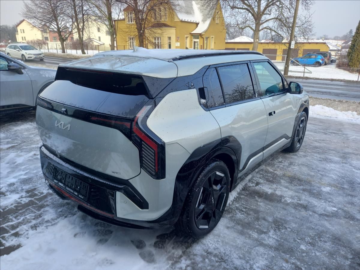 Kia EV3, 4x2 GT-Line Tech+V2L - fotka 5