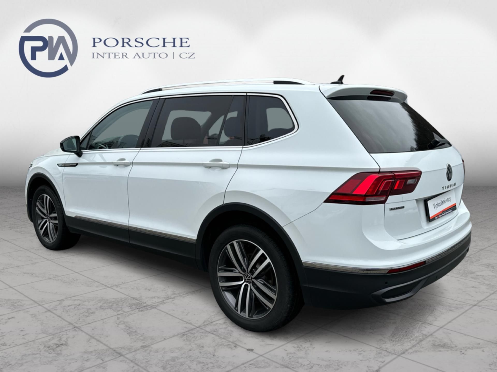 Volkswagen Tiguan Allspace, Life 2.0 TDI 110 kW - fotka 4