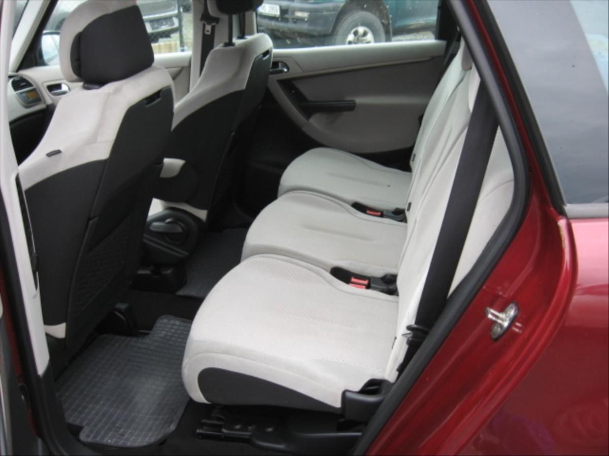 Citroën C4 Picasso, 1,6 HDi SX Automat - fotka 6