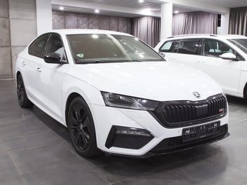 RS Sedan 2.0 TDI 147kW DSG