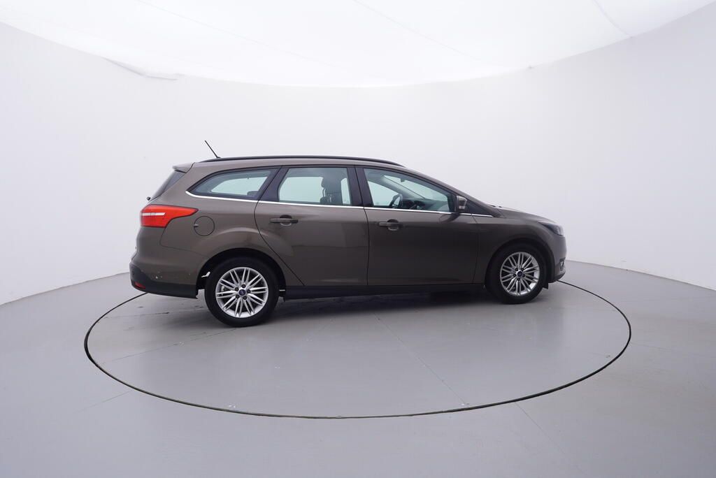 Ford Focus, Cool&Connect 1.0 92 kW - fotka 6