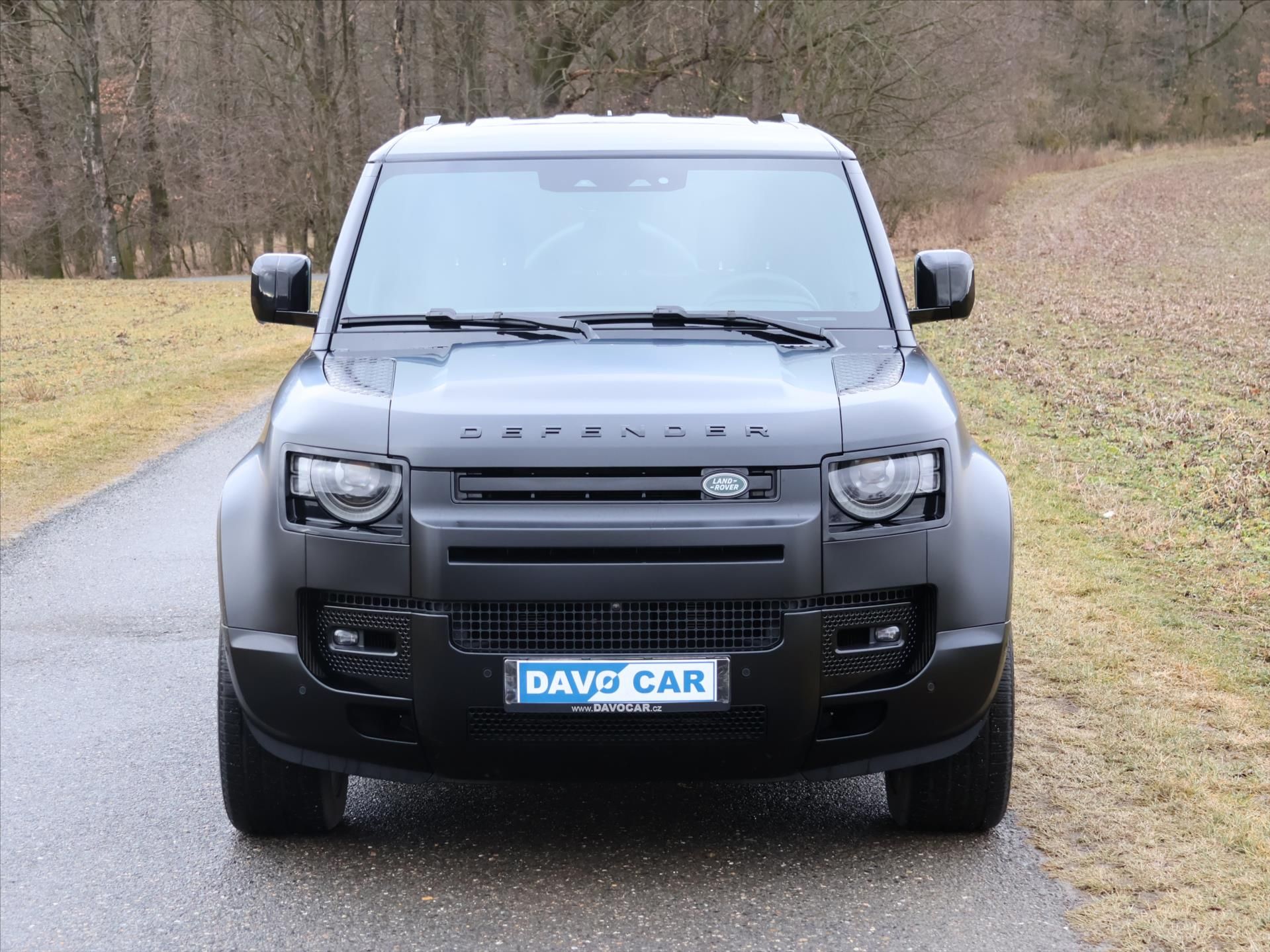 Land Rover Defender, 5,0 110 P425 X-DYNAMIC CZ DPH - fotka 2