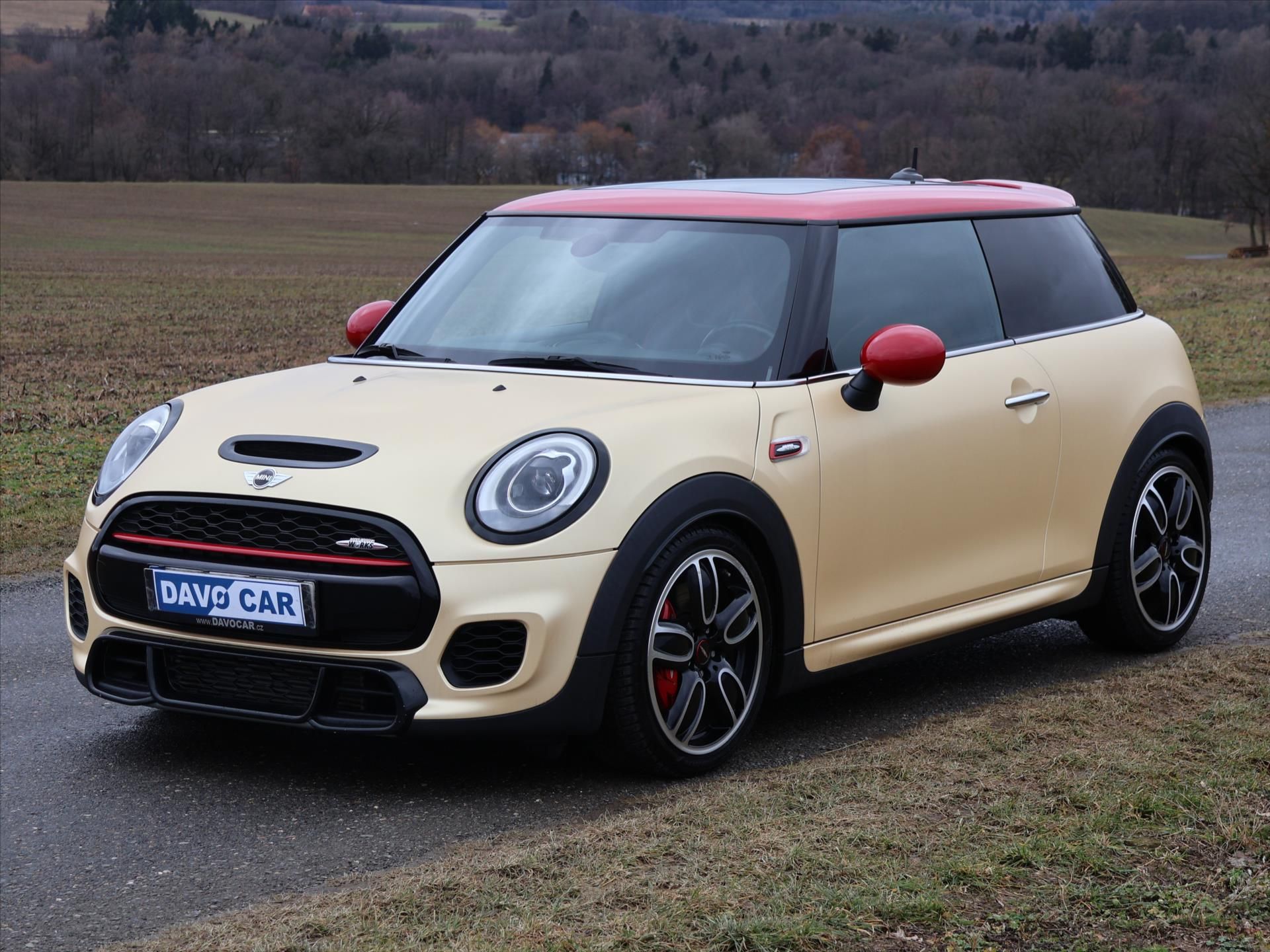 Mini Cooper, 2,0 JCW 170kW H&K Chilli 1.Maj - fotka 3