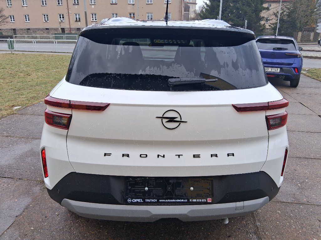 Opel Frontera, GS HYBRID 1,2 TURBO 107kW - fotka 5