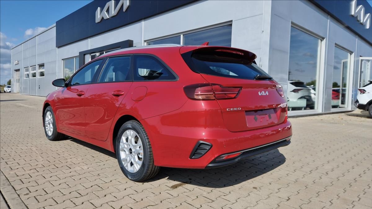 Kia Cee´d, 1,5 T-GDi SPIN 2025 - fotka 6