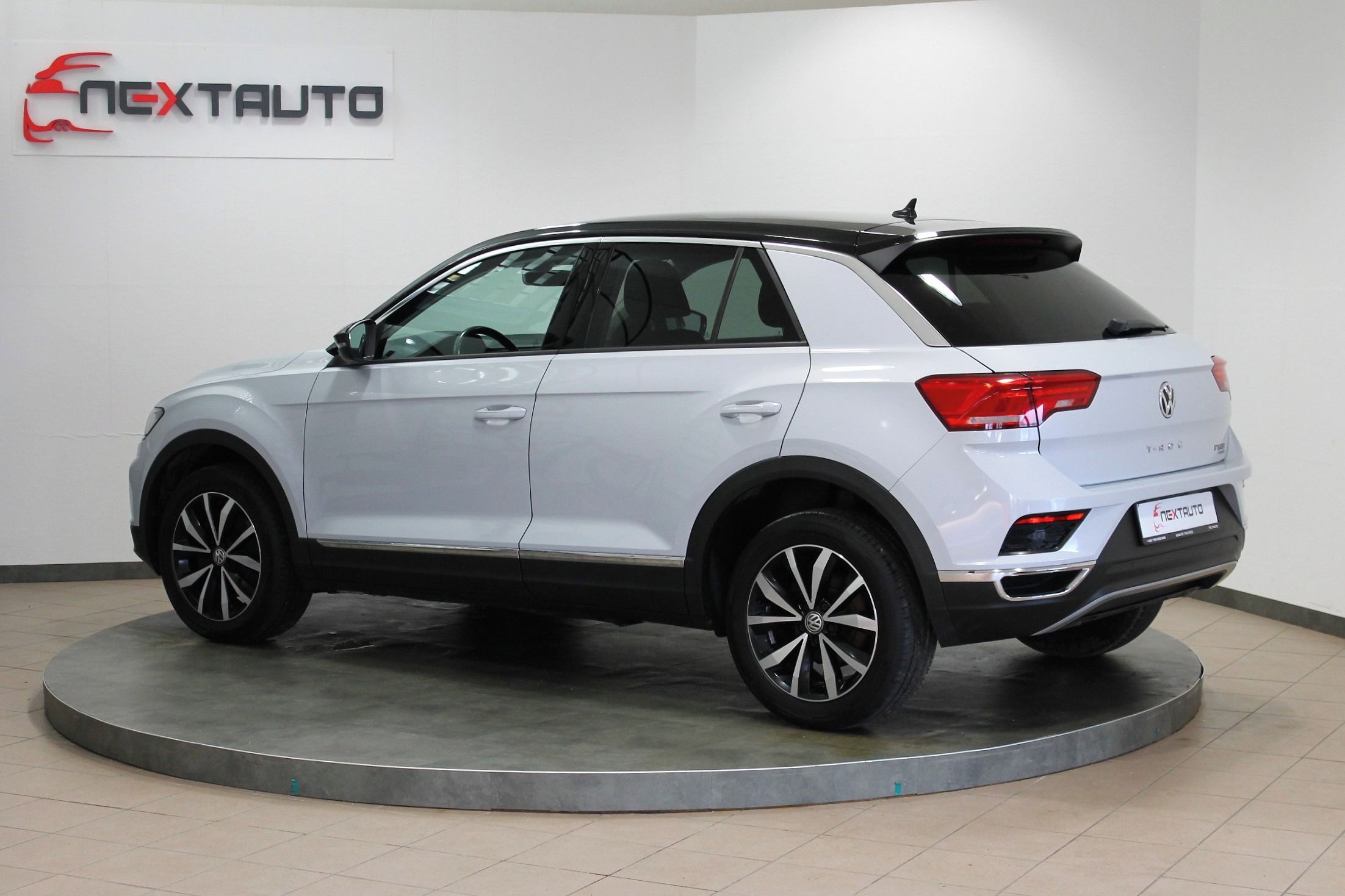 Volkswagen T-Roc, 1.5 TSI 110kW STYLE, LED,NAVI - fotka 3