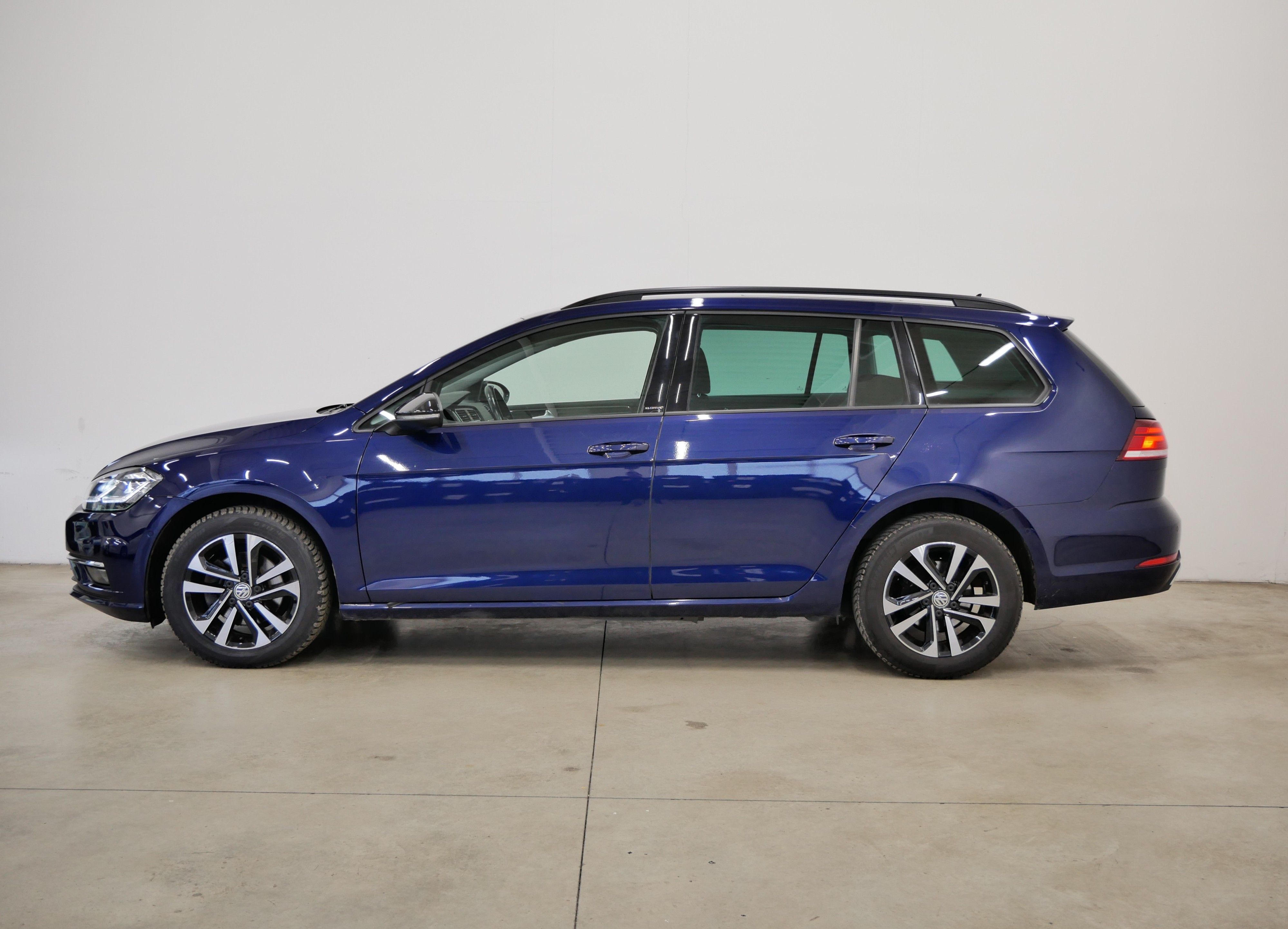 Volkswagen Golf, 1.6 TDI 85 kW IQ-DRIVE - fotka 3