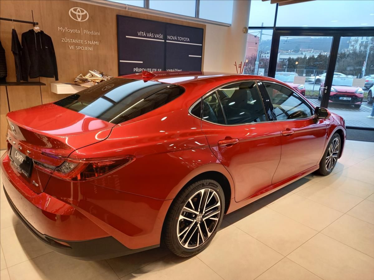 Toyota Camry, 2,5 Prestige - fotka 6