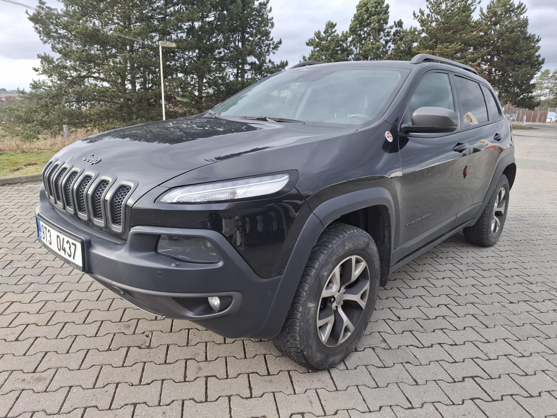 Jeep Cherokee, 3,2 L V6 TRAIL RATED