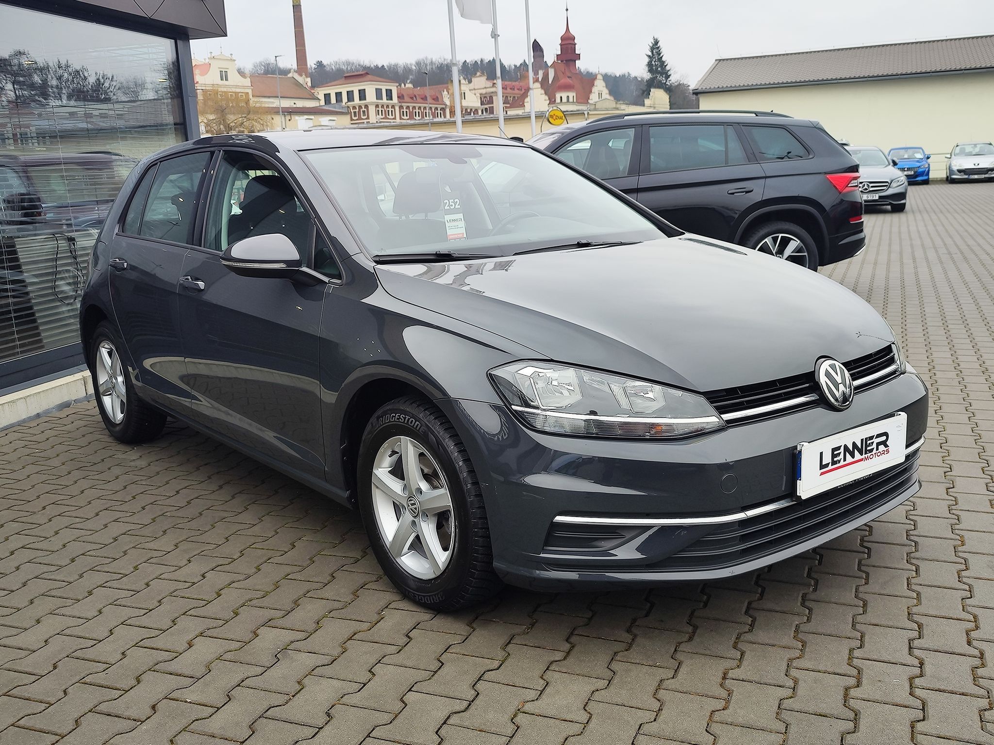 Volkswagen Golf, 1.0 TSI/85kW Maraton Edition - fotka 3