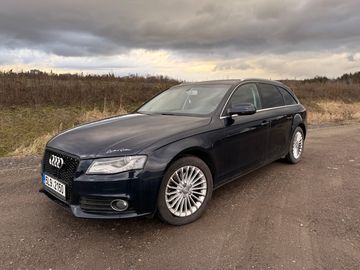 2.0 TDi B8 kožené sedačky