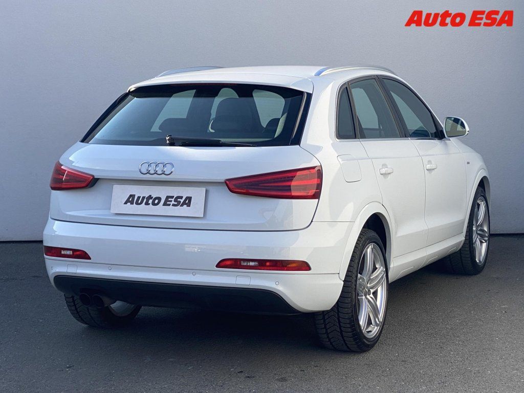 Audi Q3, 2.0 TFSi quattro,S-line,AT - fotka 4