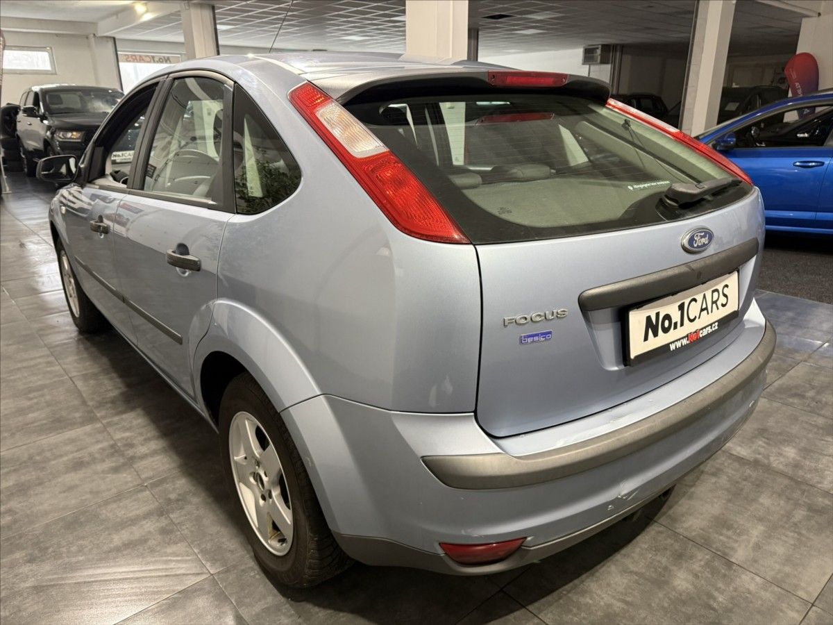 Ford Focus, 1,6   i KLIMA STK 02/28 ALU - fotka 4
