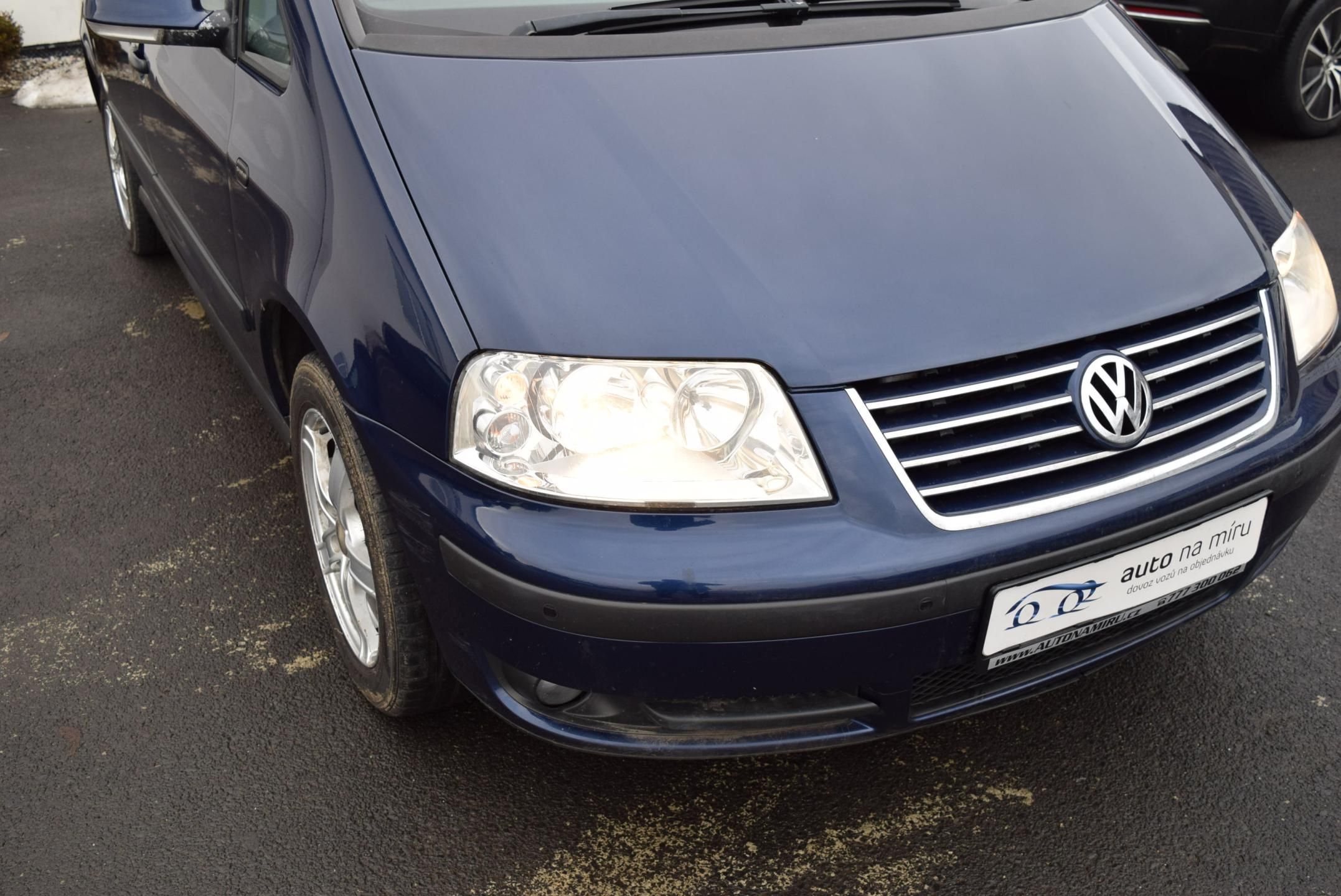 Volkswagen Sharan, 1.9TDI 85kw BVK 7MÍST TAŽNÉ - fotka 4