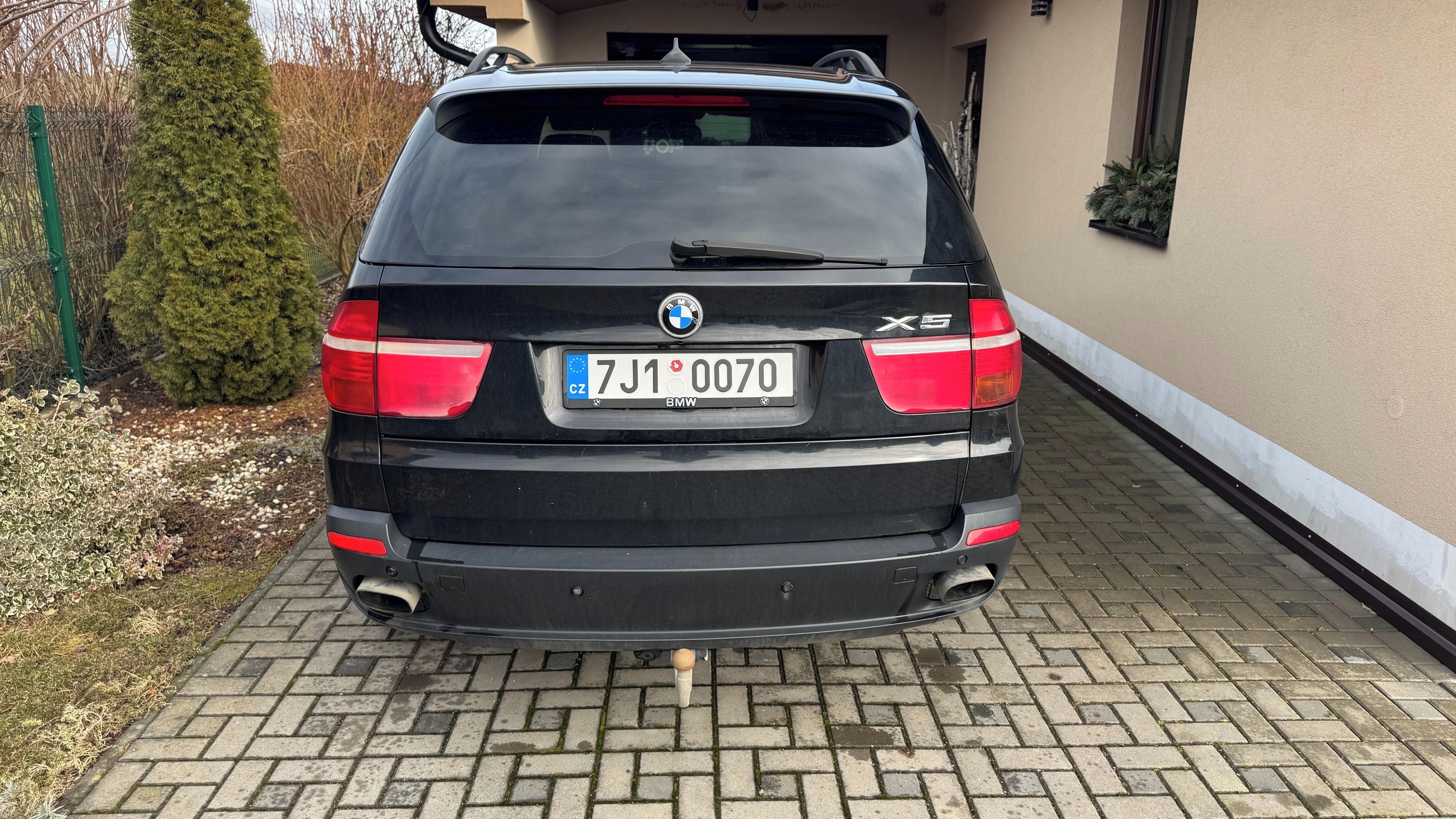 BMW X5, Nová STK - fotka 4