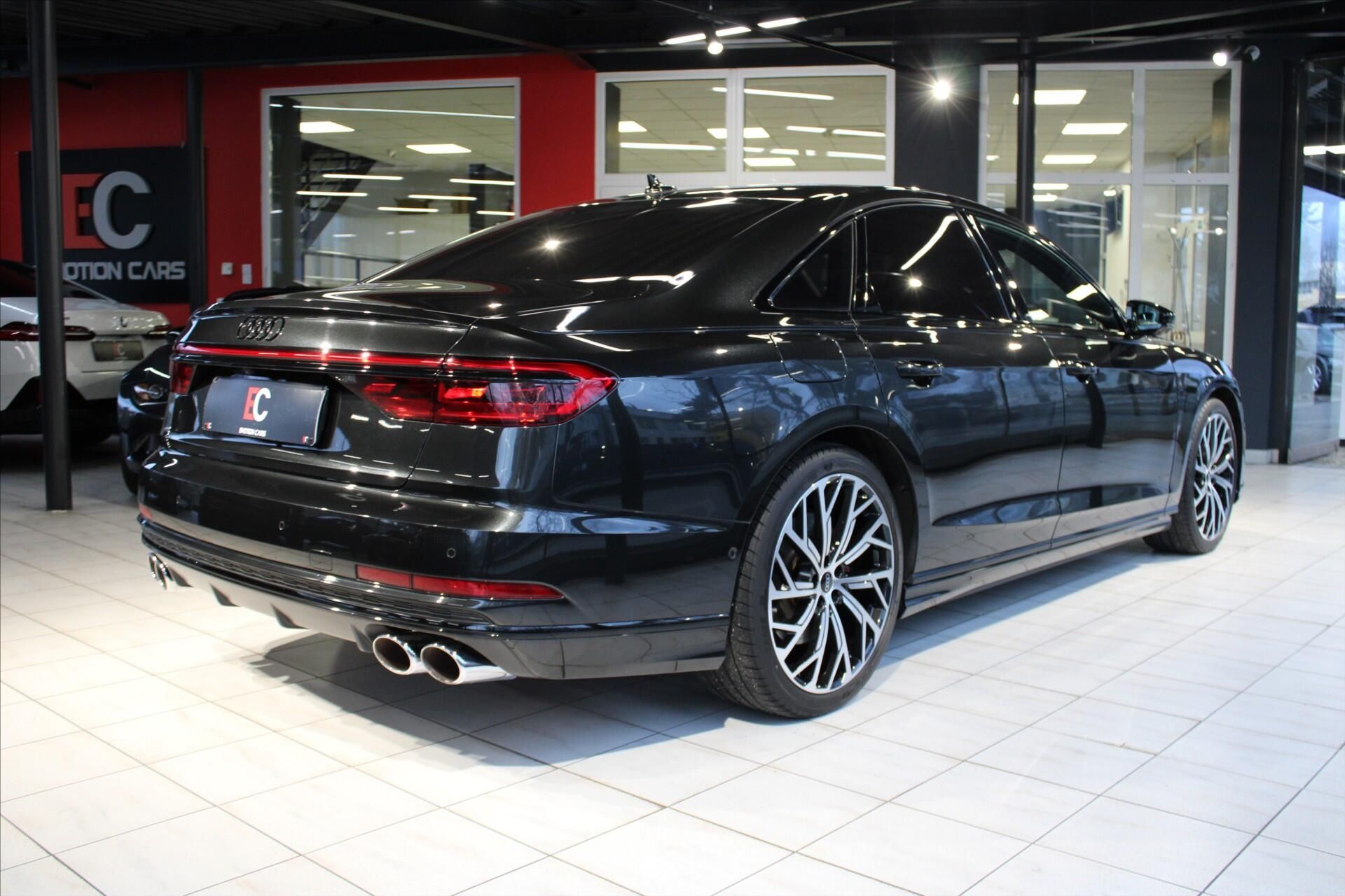 Audi S8, V8 TFSi 420kW quattro NezTop/P - fotka 6