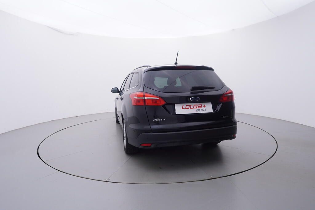 Ford Focus, Cool&Connect 1.0 92 kW - fotka 4