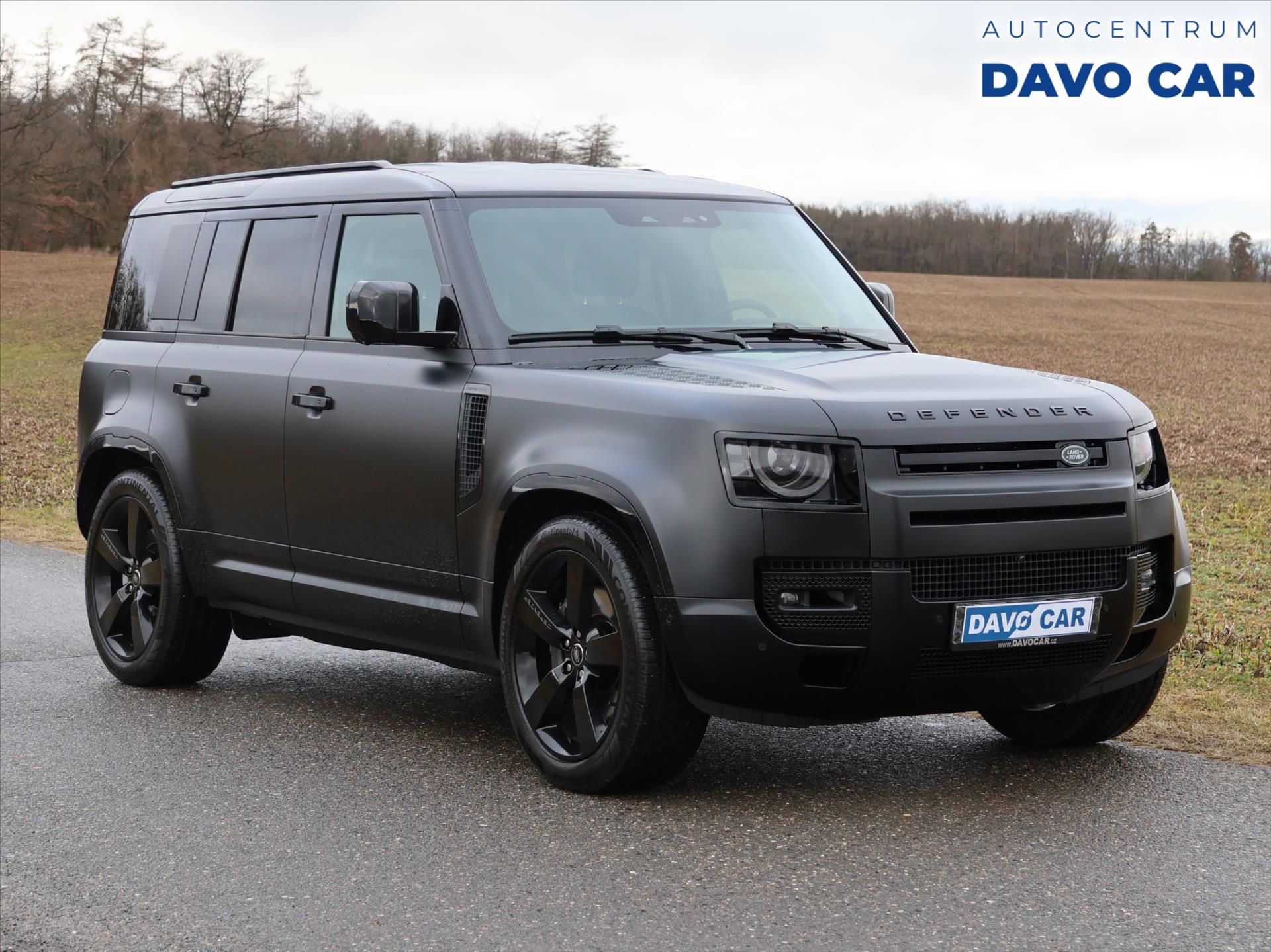 Land Rover Defender, 5,0 110 P425 X-DYNAMIC CZ DPH