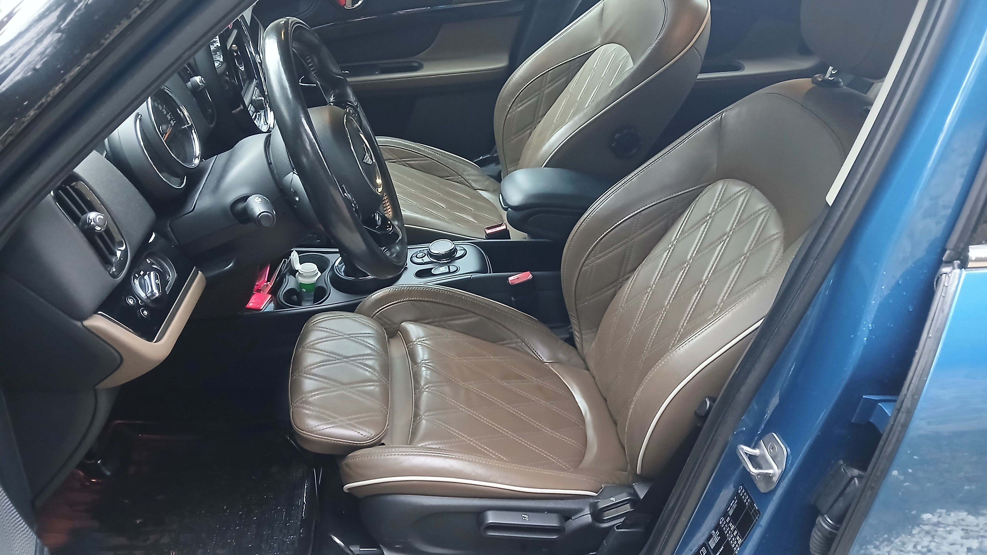 Mini Countryman, 2.0D 140KW SD 4x4 TOP! - fotka 5