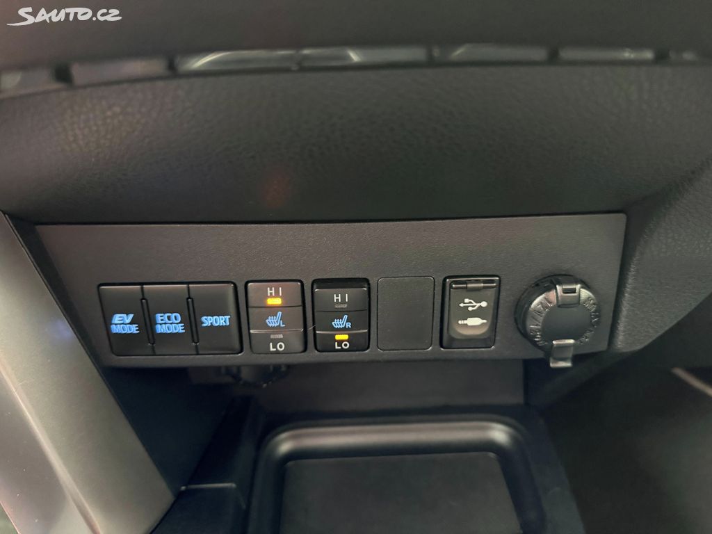 Toyota Rav4, fotka 20