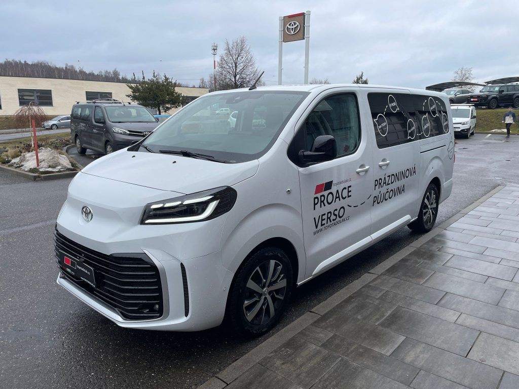 Toyota Proace Verso, 2.0L 177 - 8 AT AE Family 8S - fotka 3