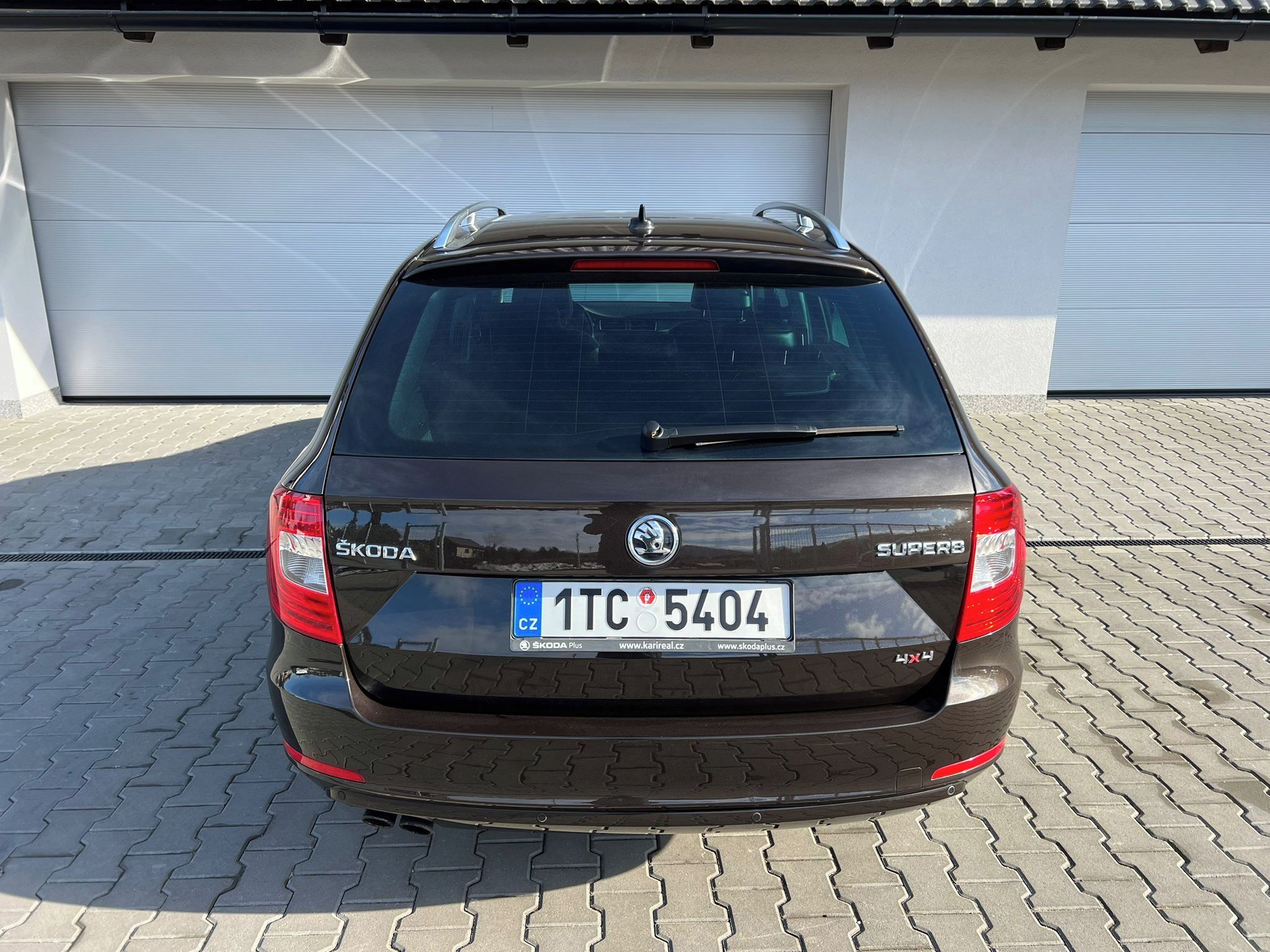 Škoda Superb, 2.0 TDI 125 kW DSG 4x4, tažné - fotka 5
