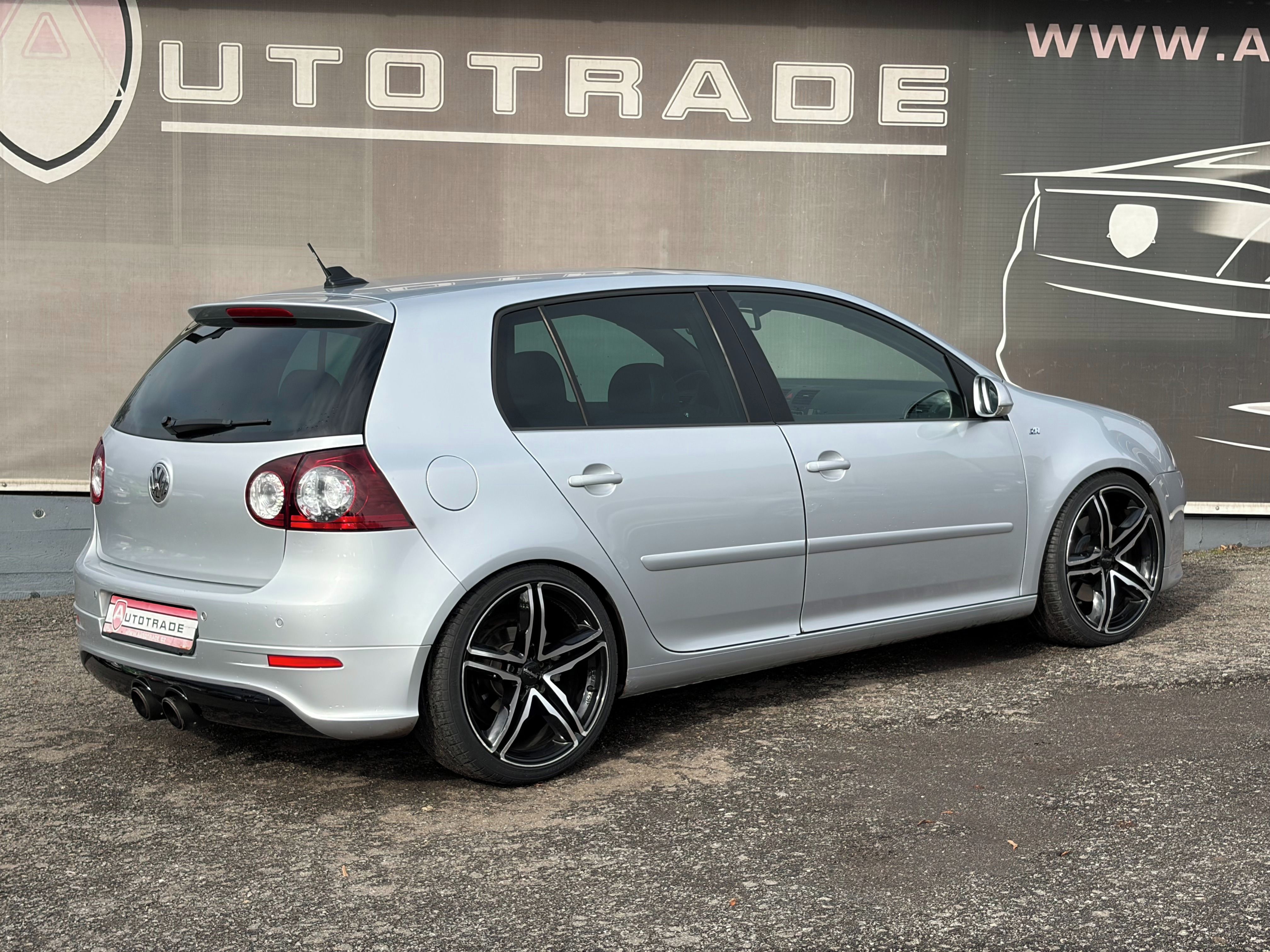 Volkswagen Golf, 1.4TSi 125kW, GT - SPORT - fotka 4