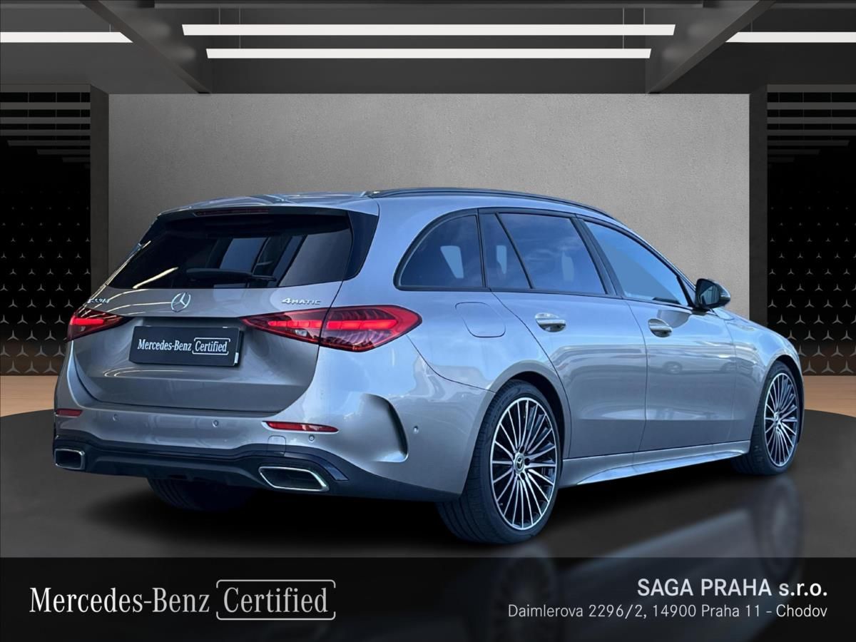 Mercedes-Benz Třídy C, C 220 d 4MATIC AMG Line Night - fotka 5