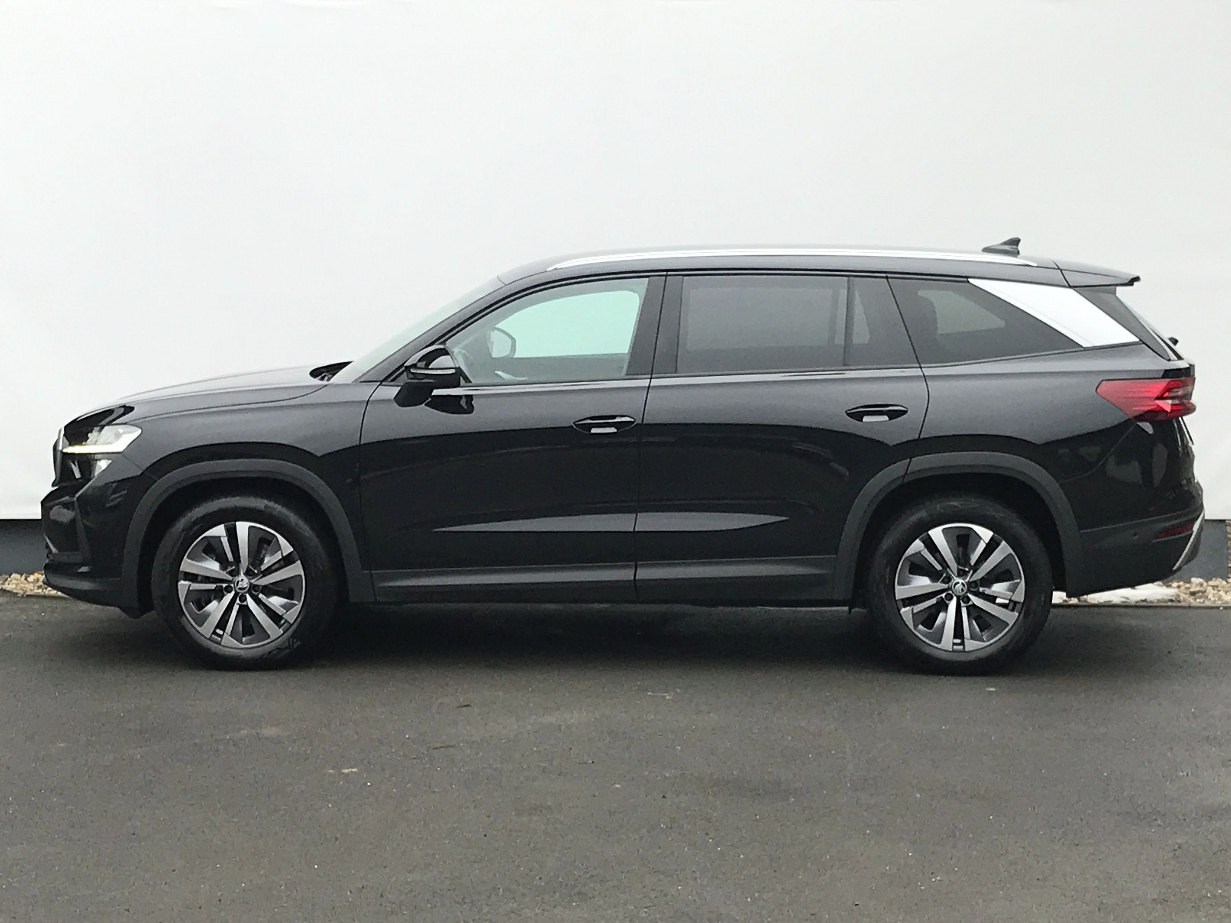 Škoda Kodiaq, 4x4 TDi 142kW 7°DSG MATRIX+NAV - fotka 3