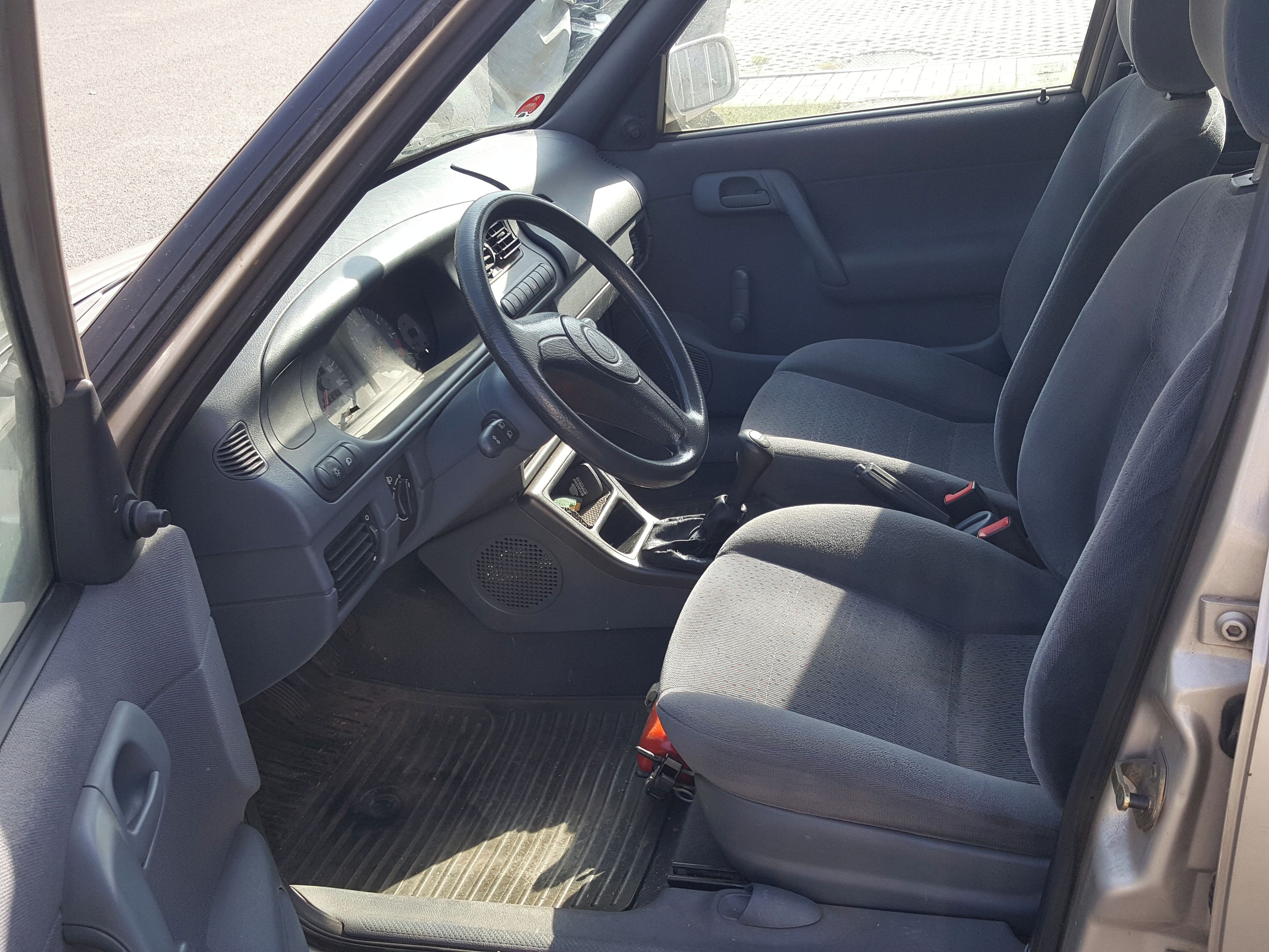 Škoda Felicia, 1.6 GLX, motor VW - fotka 5