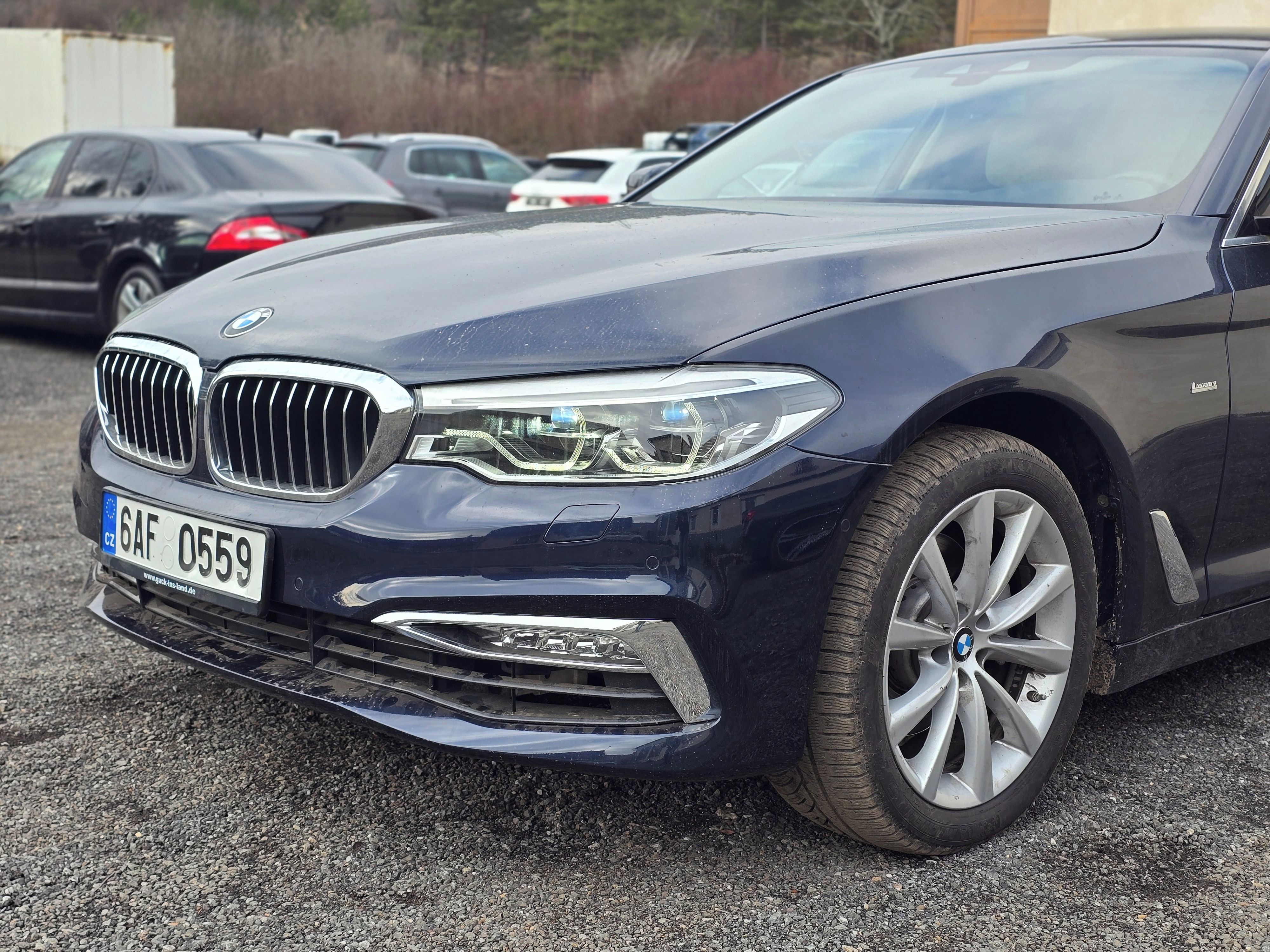 BMW Řada 5 - fotka 6