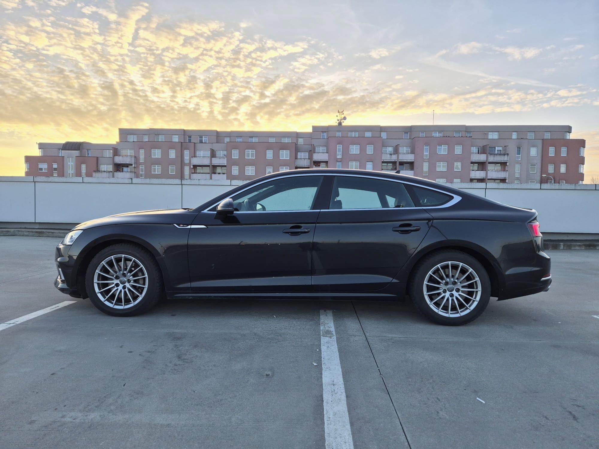 Audi A5, 3.0 TDI / quattro / Sline - fotka 6
