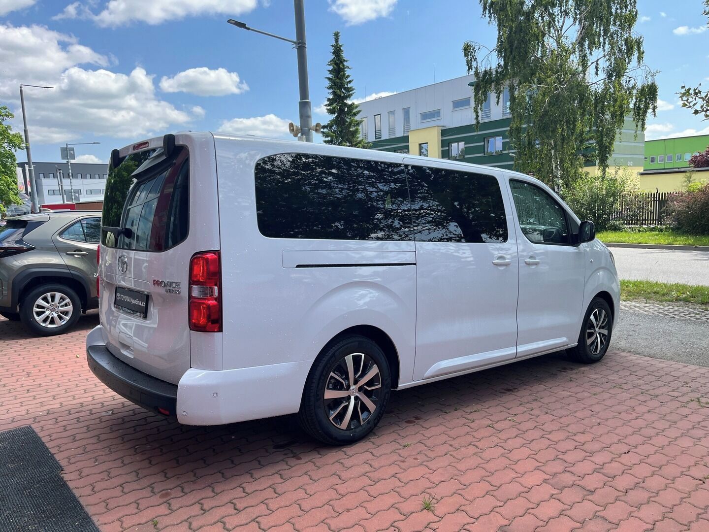 Toyota Proace Verso, Proace Verso L2 2.0D 144koní - - fotka 4