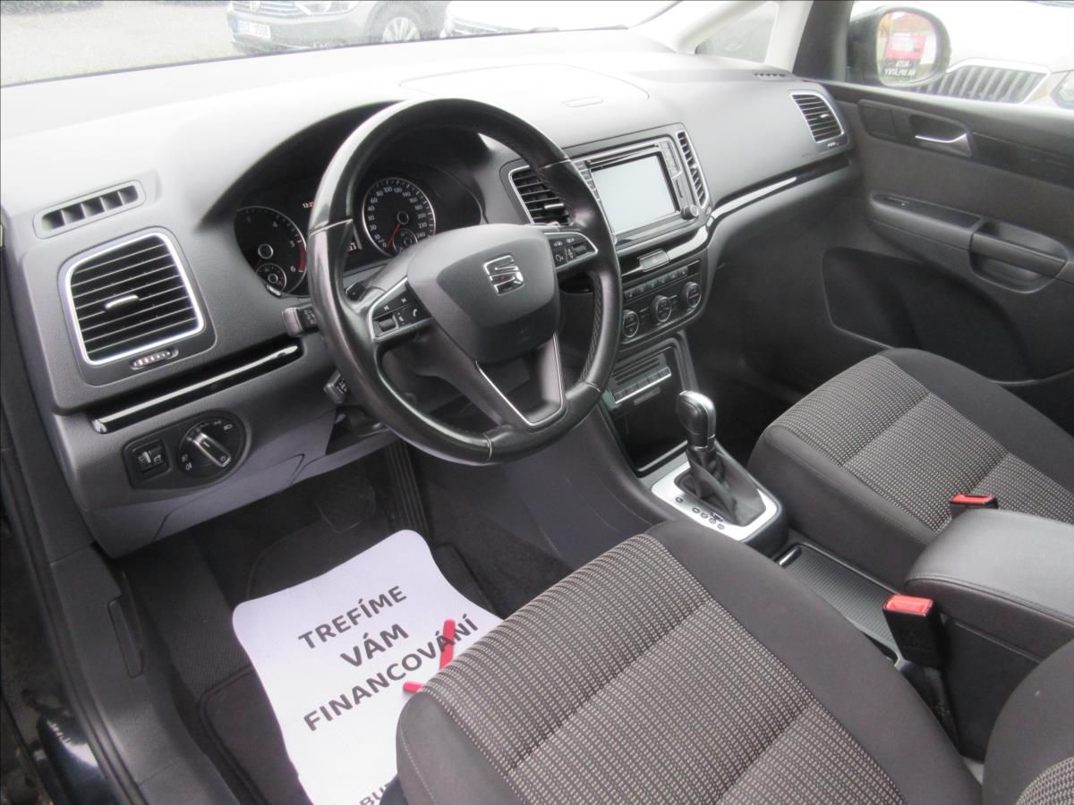 Seat Alhambra, 2,0 TDI DSG 7Míst Xenon Style - fotka 6