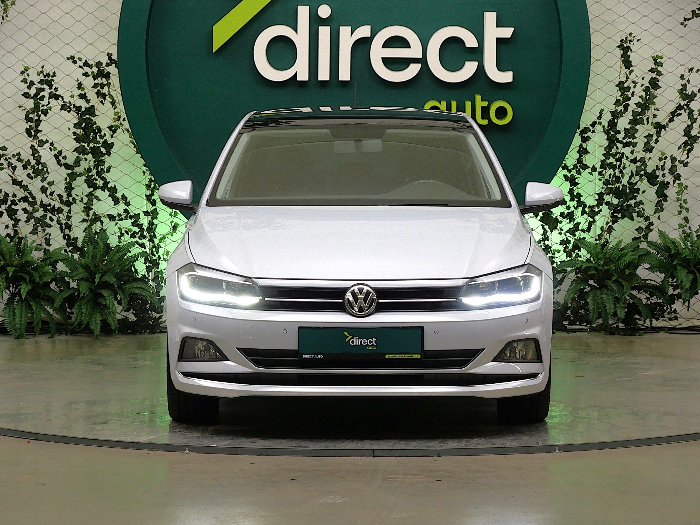 Volkswagen Polo, 1.0 TSI 85 kW Highline - fotka 4
