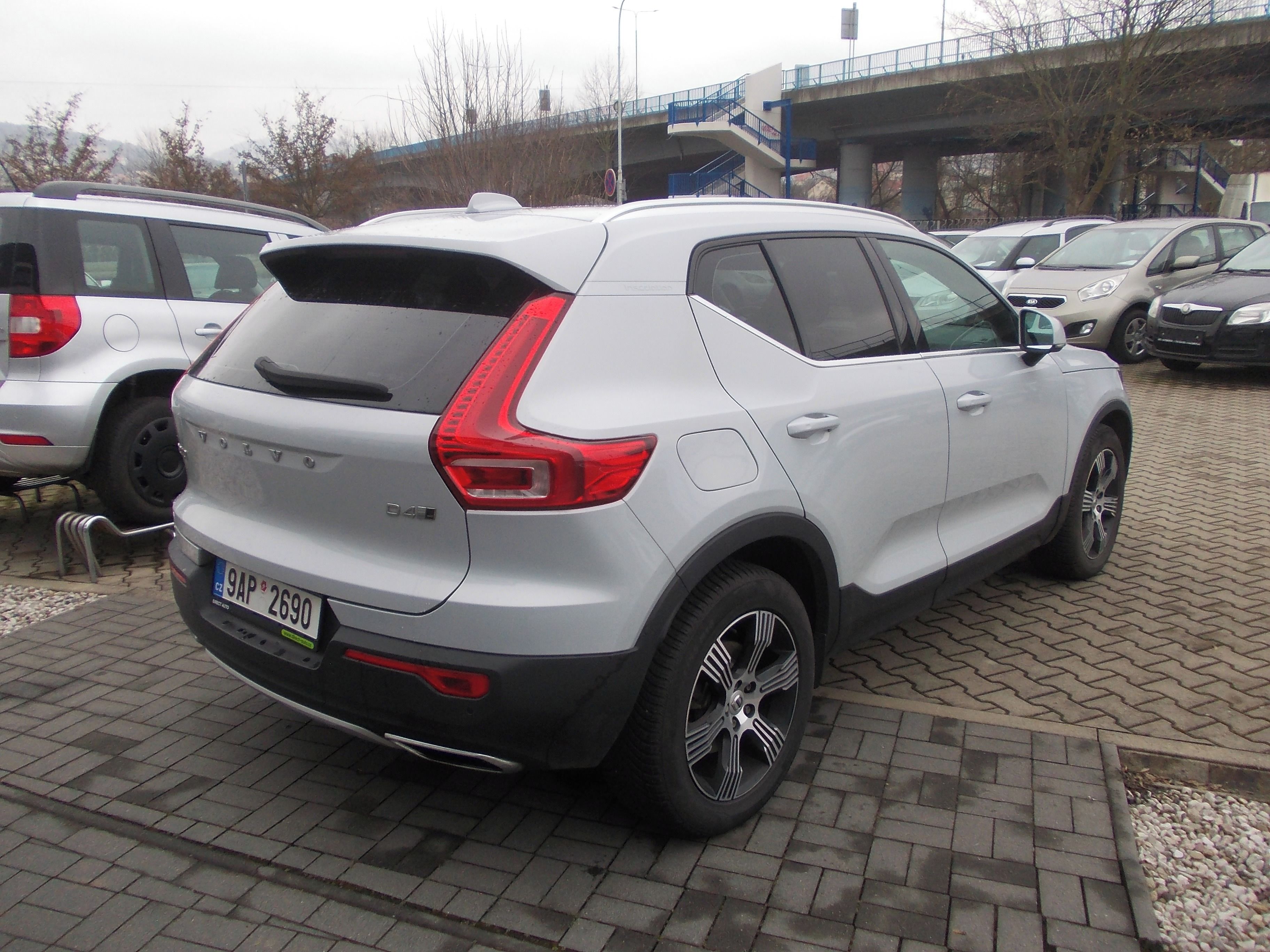 Volvo XC40, 2.0D 140KW INSCRIPTION TAŽNÉ - fotka 3