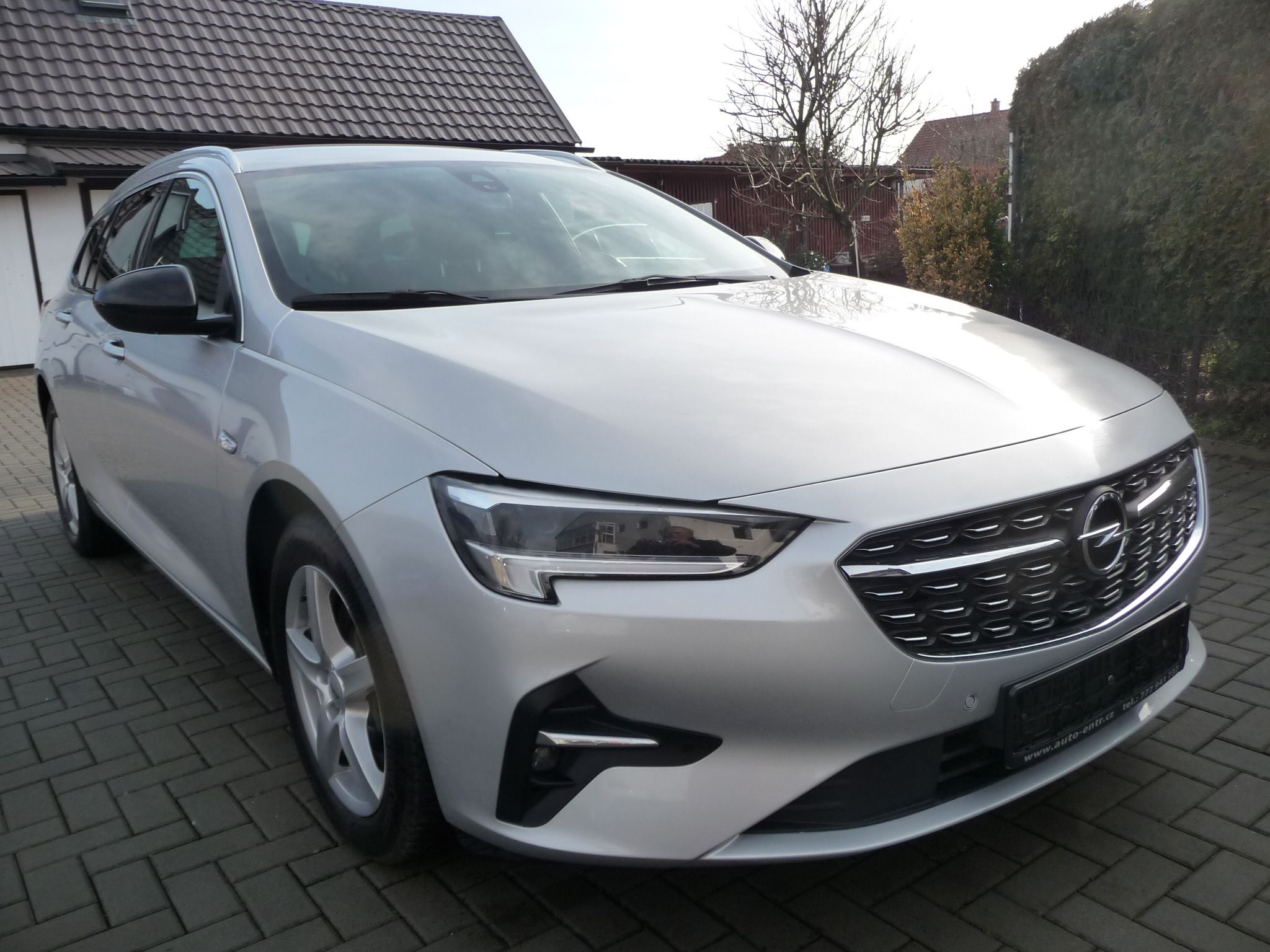 Opel Insignia, 2.0 CDTi 128kw Ultimate Sport - fotka 3