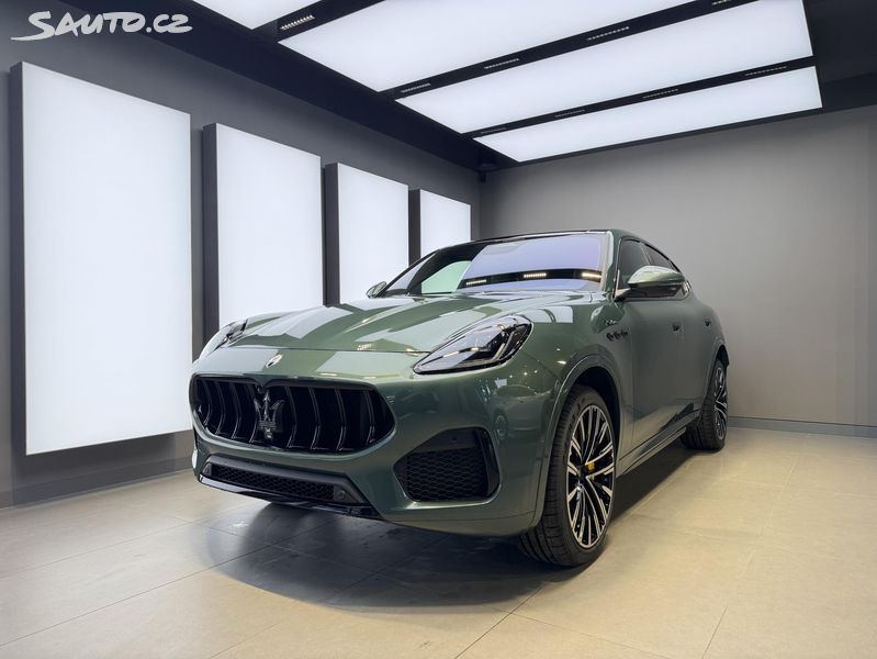 Maserati Grecale, Modena 330HP - Individual