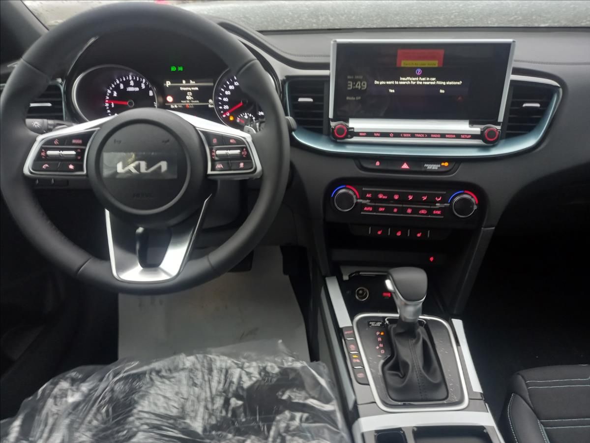Kia XCee´d, 1,6 T-GDi 7DCT STEEL EDITION - fotka 6