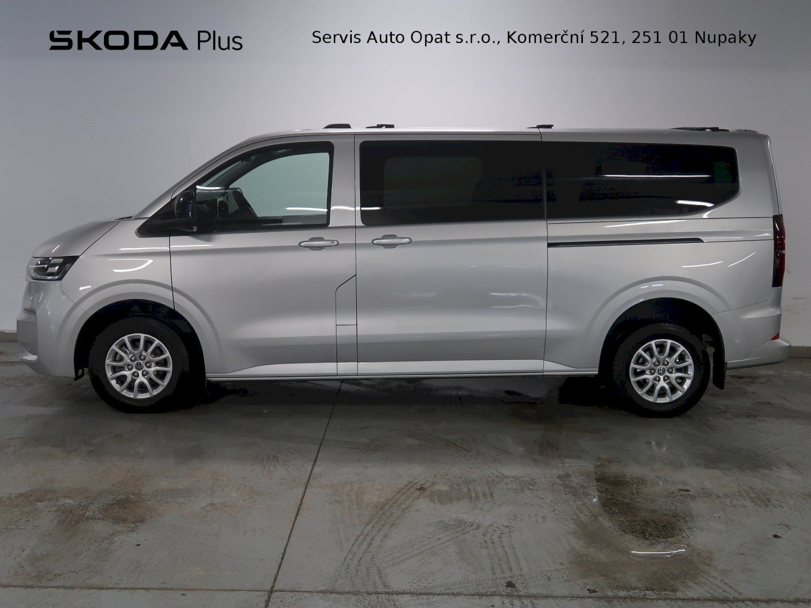 Volkswagen Caravelle, LIFE 2.0TDI 110KW 8MÍST - fotka 3