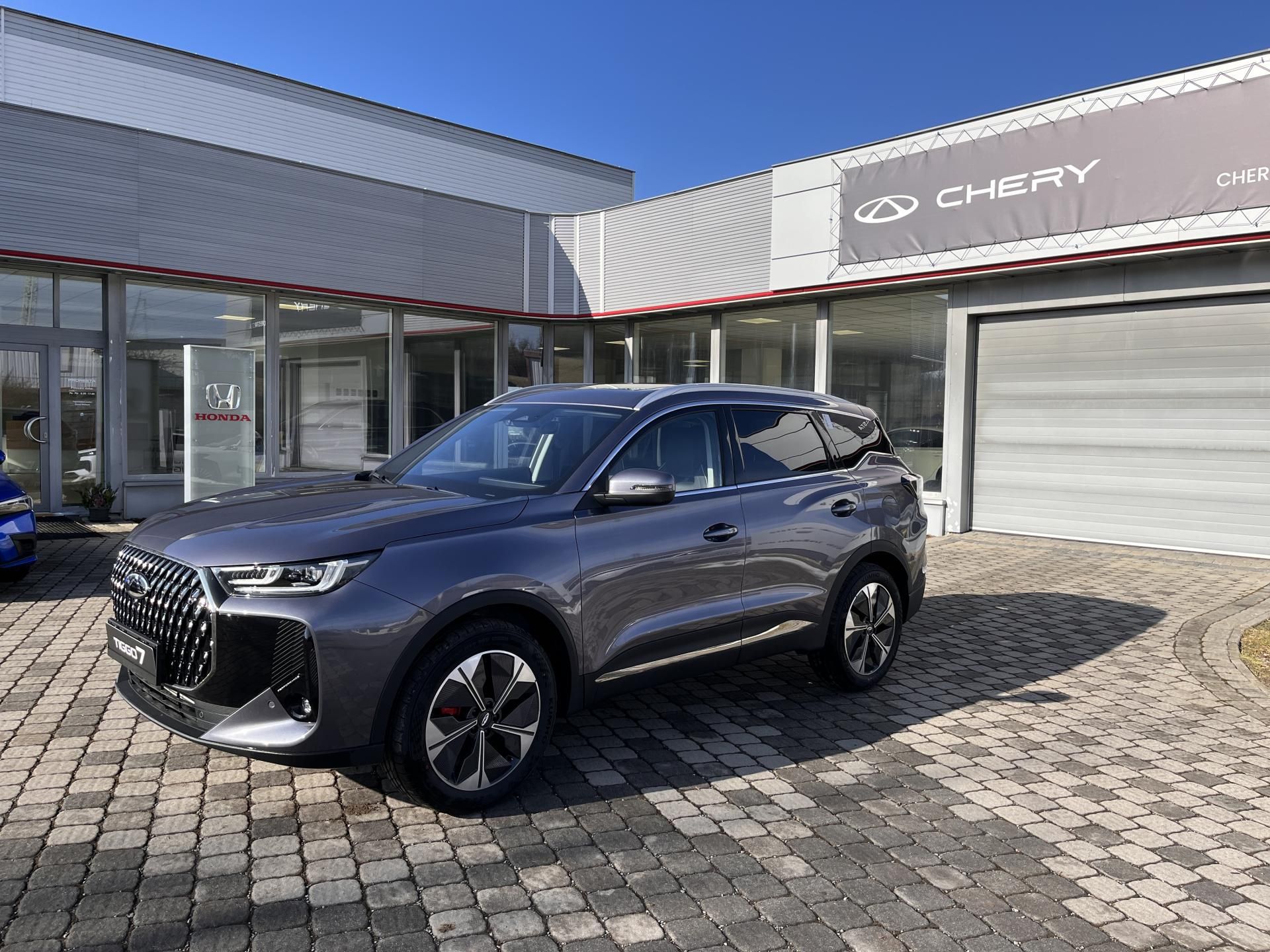 Chery Tiggo 7, 1,6 UNIQUE 4x4 !AKCE PB! - fotka 3