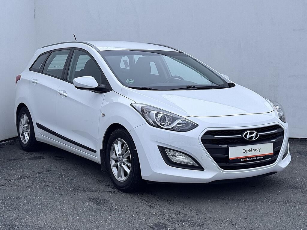 Hyundai i30, . 1.6 GDi 99 kW - fotka 5